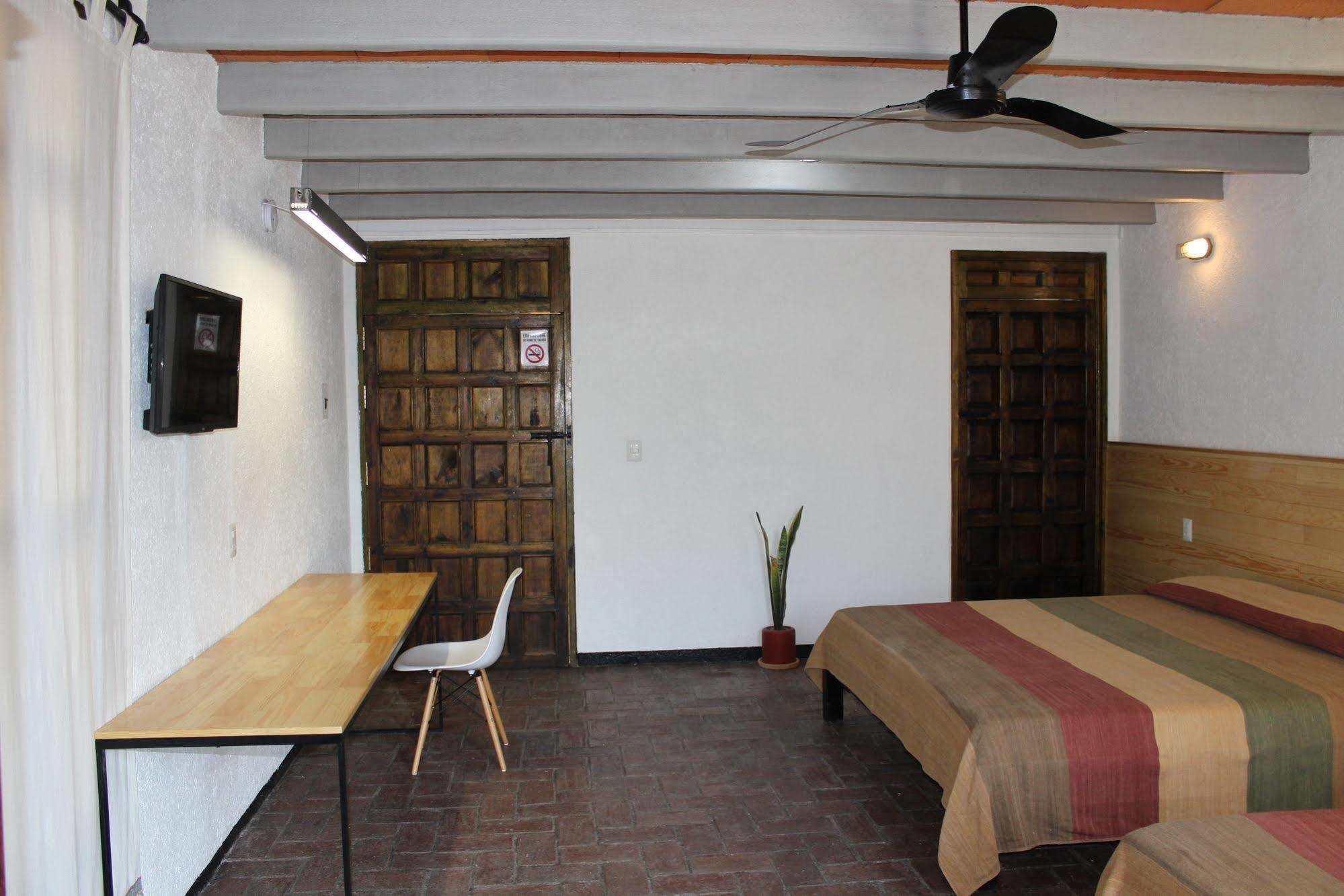 Hotel Rustiko Oaxaca ภายนอก รูปภาพ